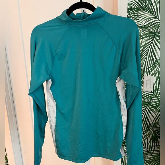 The North Face Women’s Teal Quarter Zip Pullover Size Medium - Picture 4 of 7